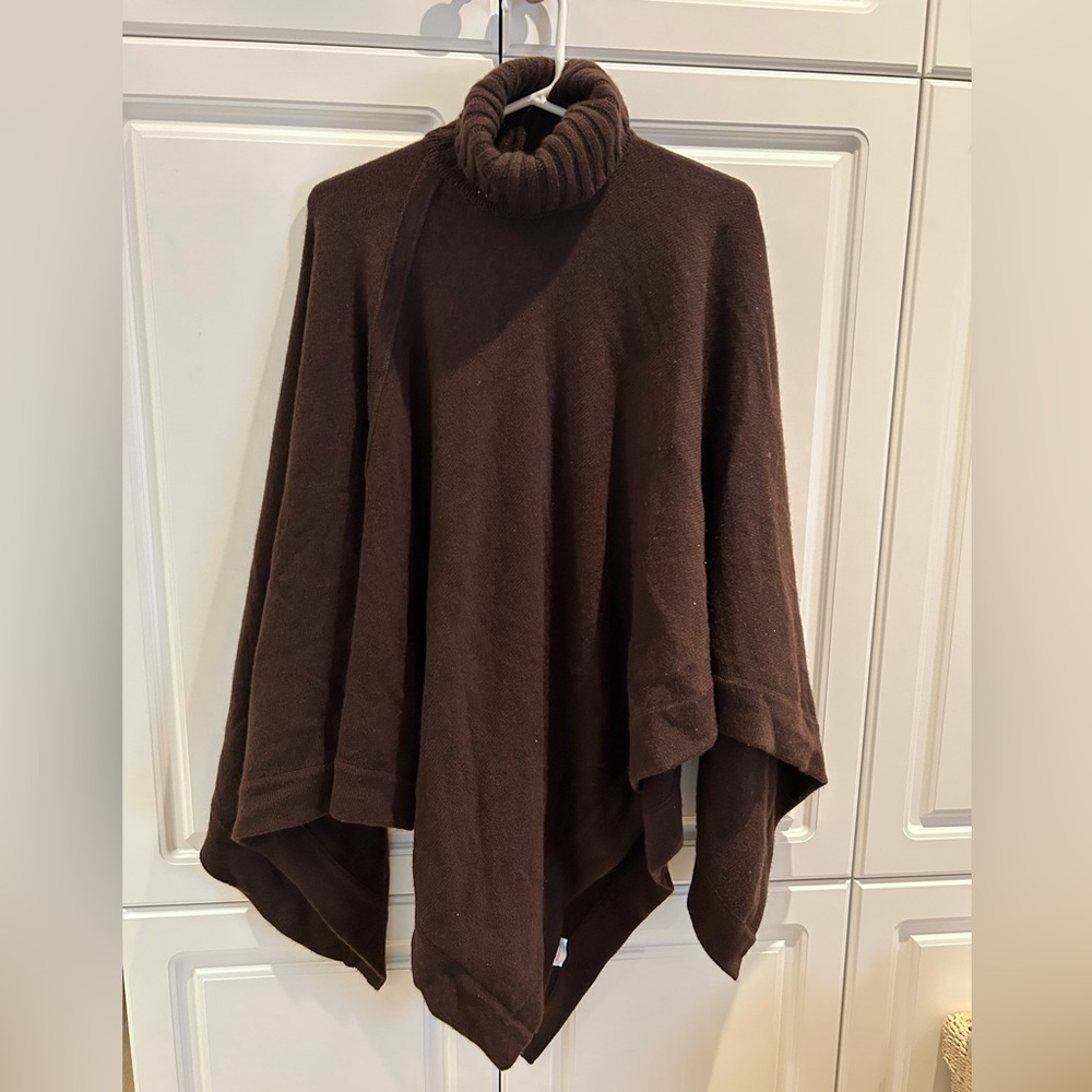 Ladies Brown 100% Cashmere Turtleneck Poncho